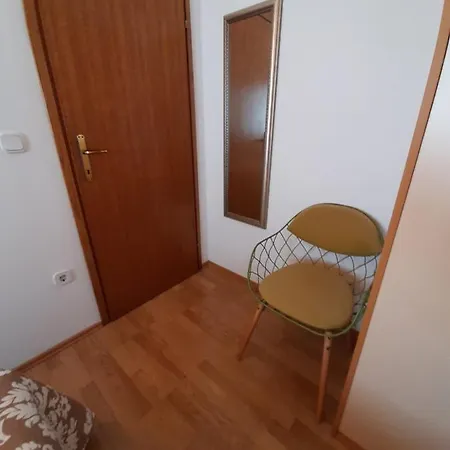 Ruzmarin Apartman